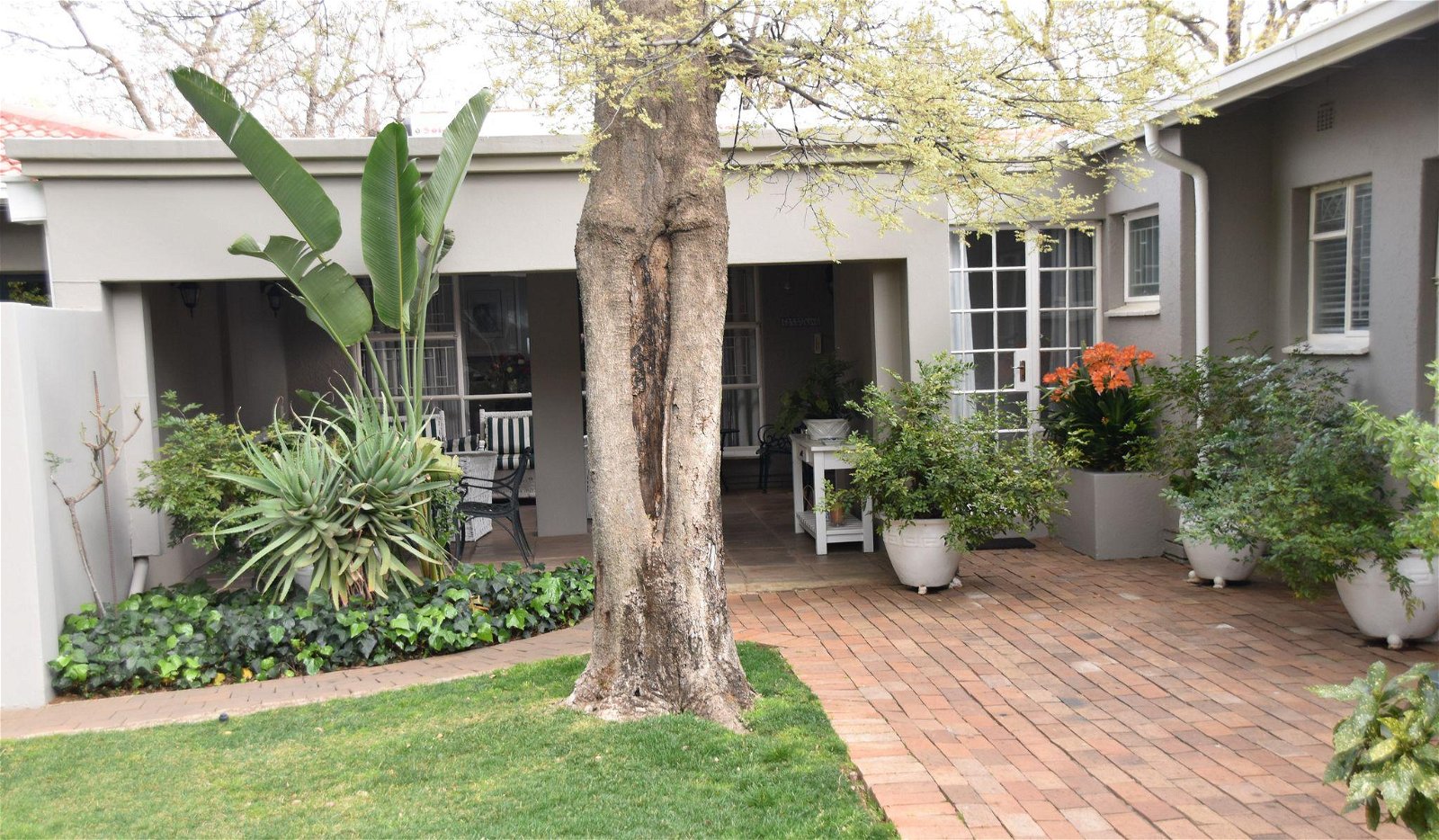 Rosebank Lodge Guesthouse