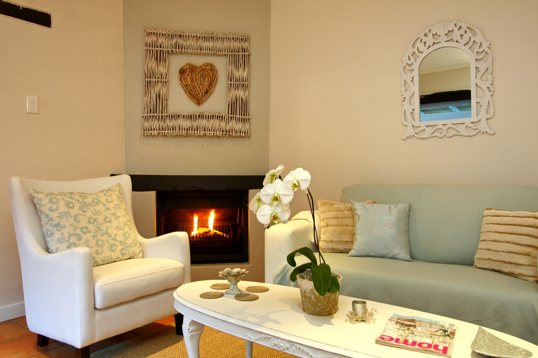 Hout Bay Beach Cottage in Rondebosch 3