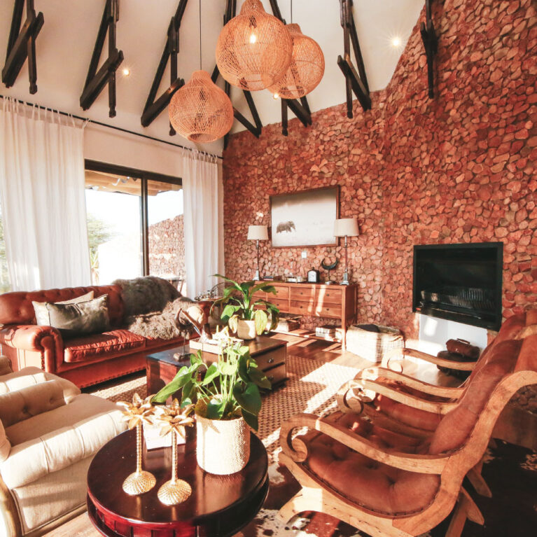 Otjiwa Mountain Lodge