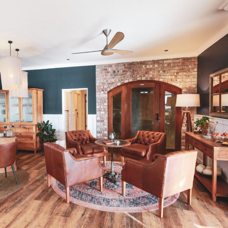 Otjiwa Mountain Lodge
