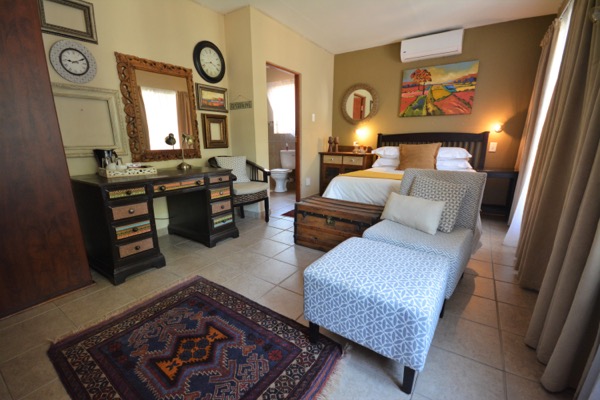 Picasso's Guest House in Lephalale 5