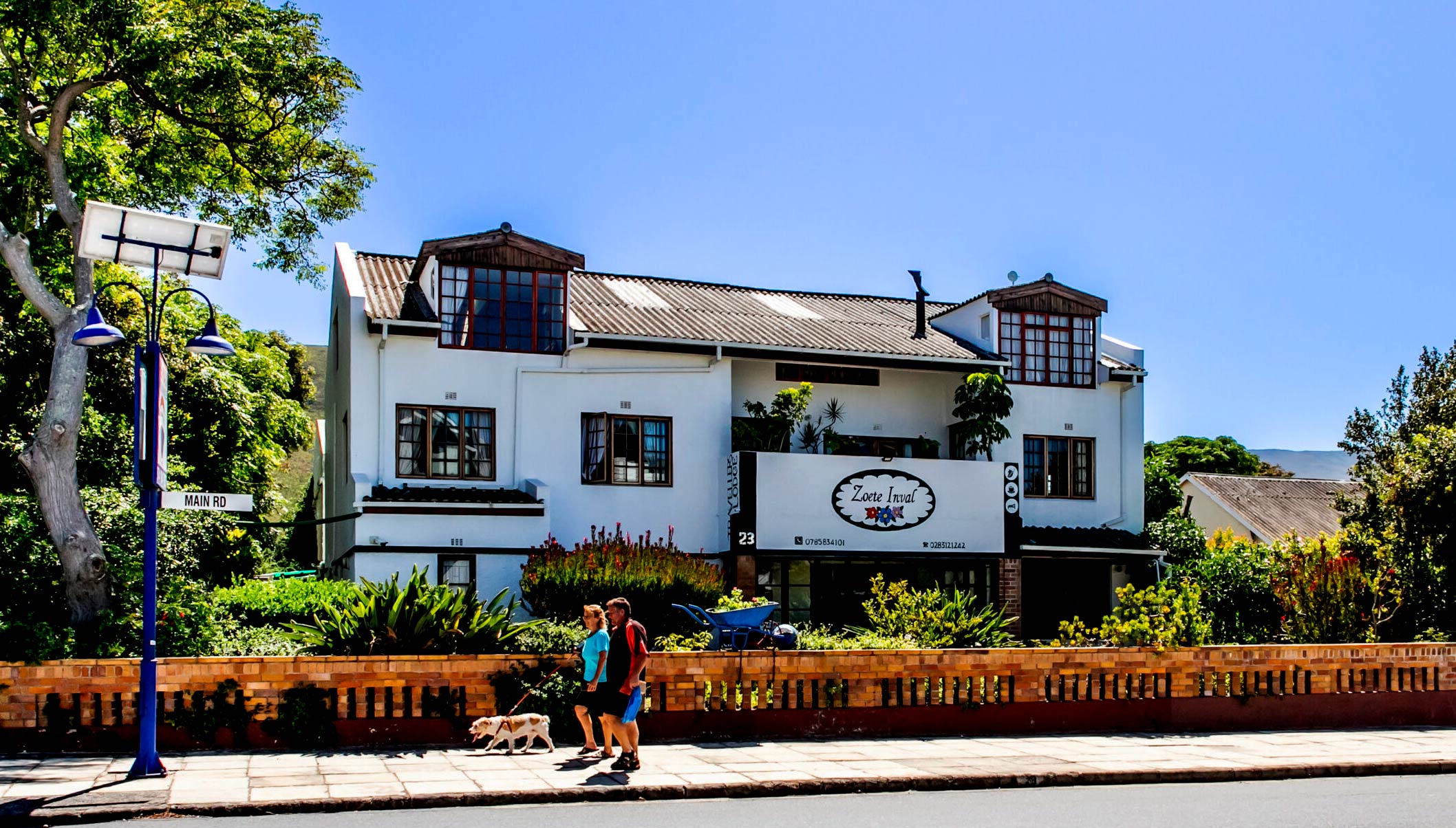 Zoete Inval Travellers Lodge