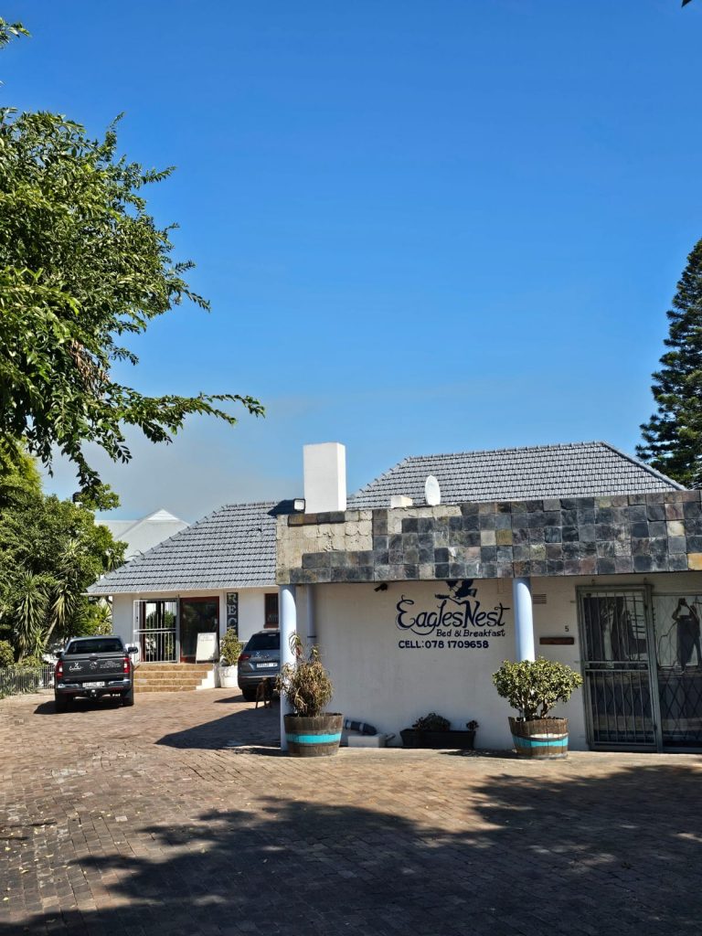 EaglesNest Bed and Breakfast