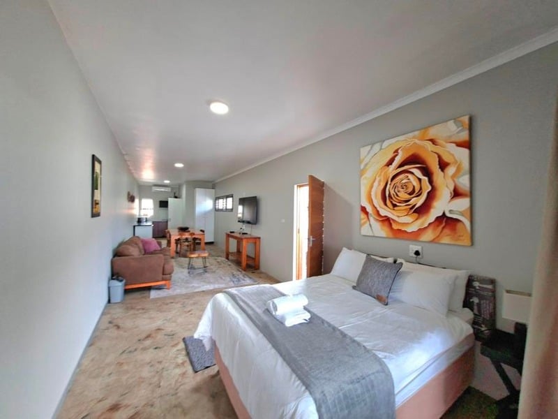 Waveside Guesthouse