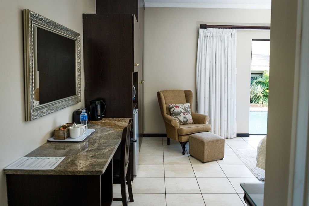 Eden Road Guest Suites