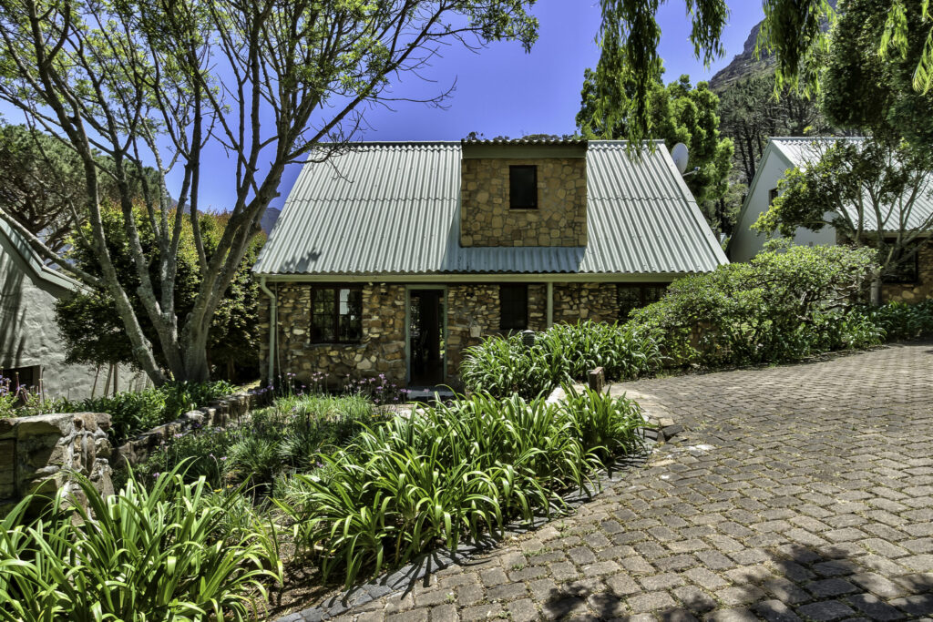 Houtkapperspoort Luxury Mountain Cottages
