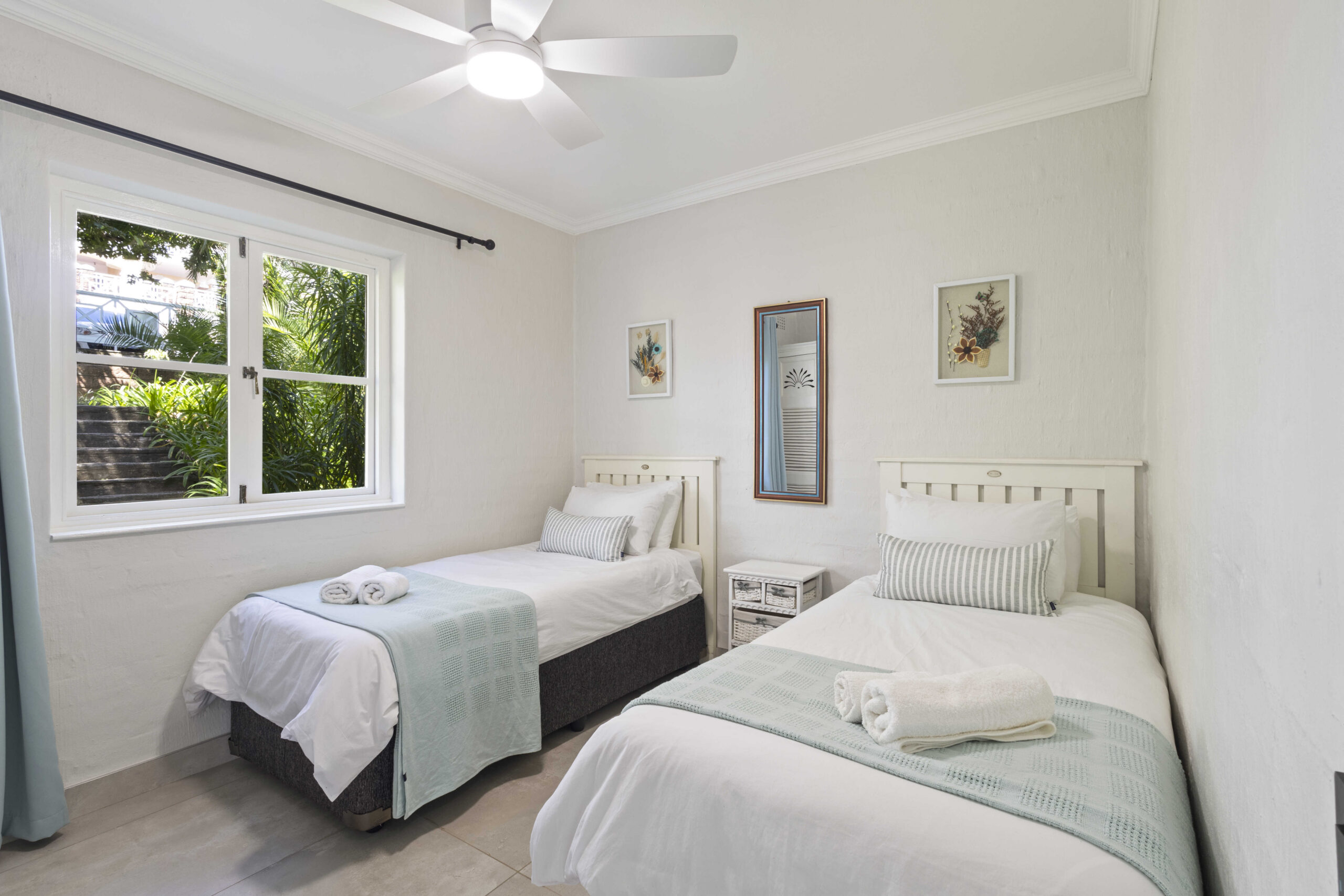 J&K Holiday Homes – Caribbean Estates