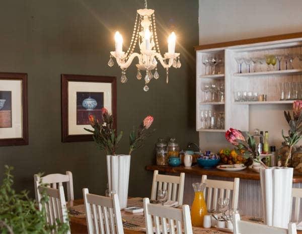Loddey's Guest House in Somerset West 3