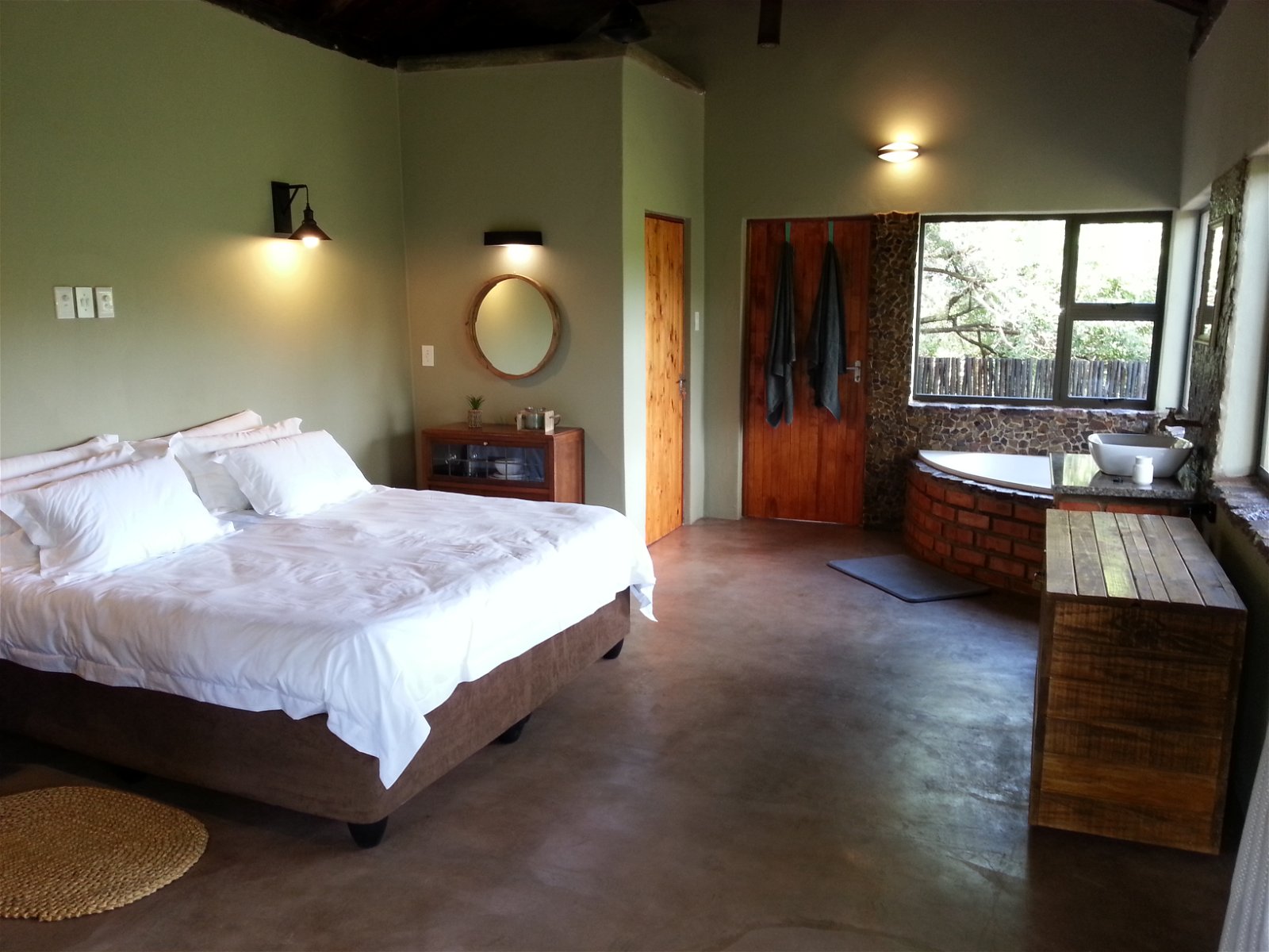 Mbuluzi Game Reserve