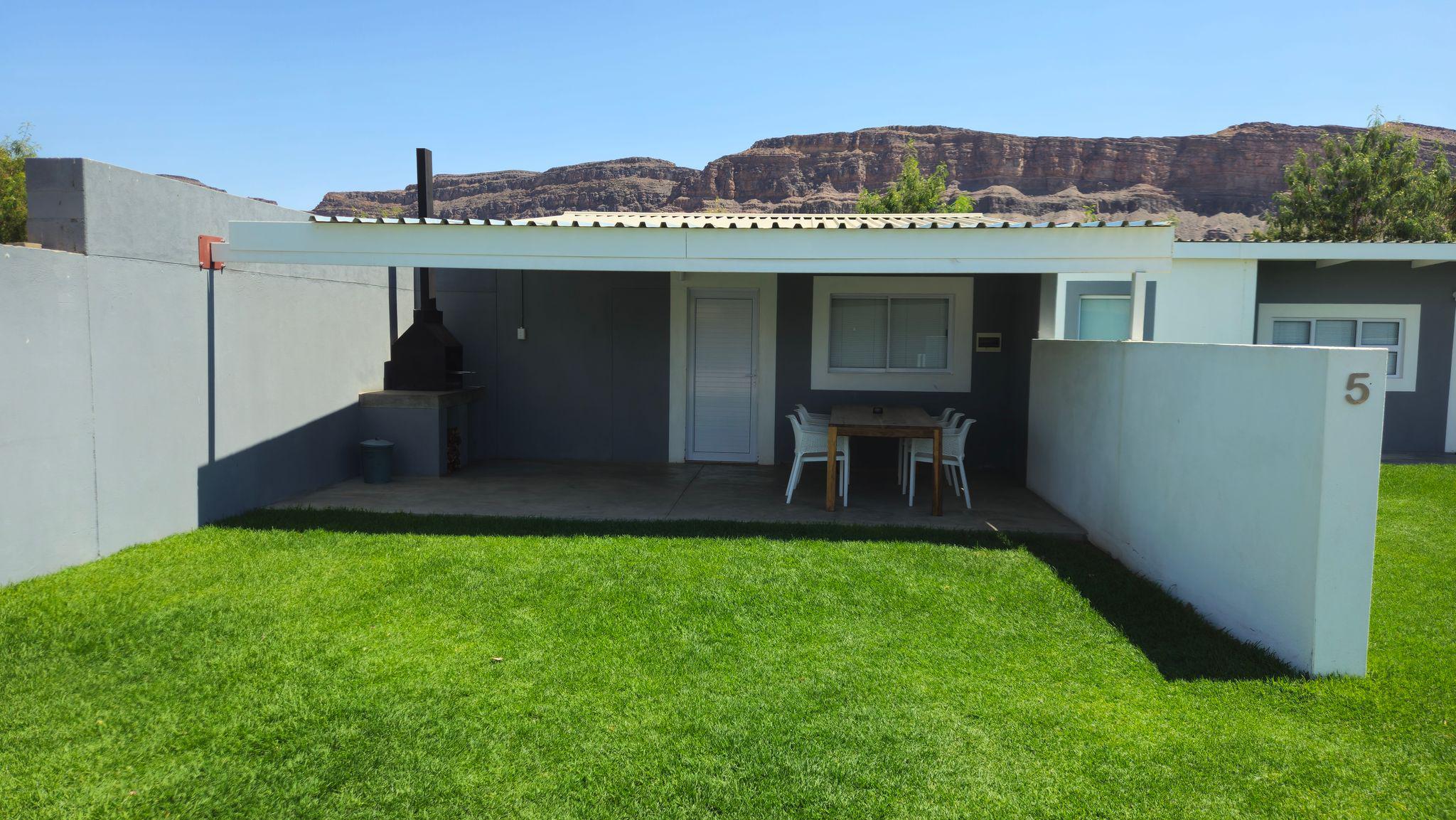 Noordoewer Self Catering Chalets