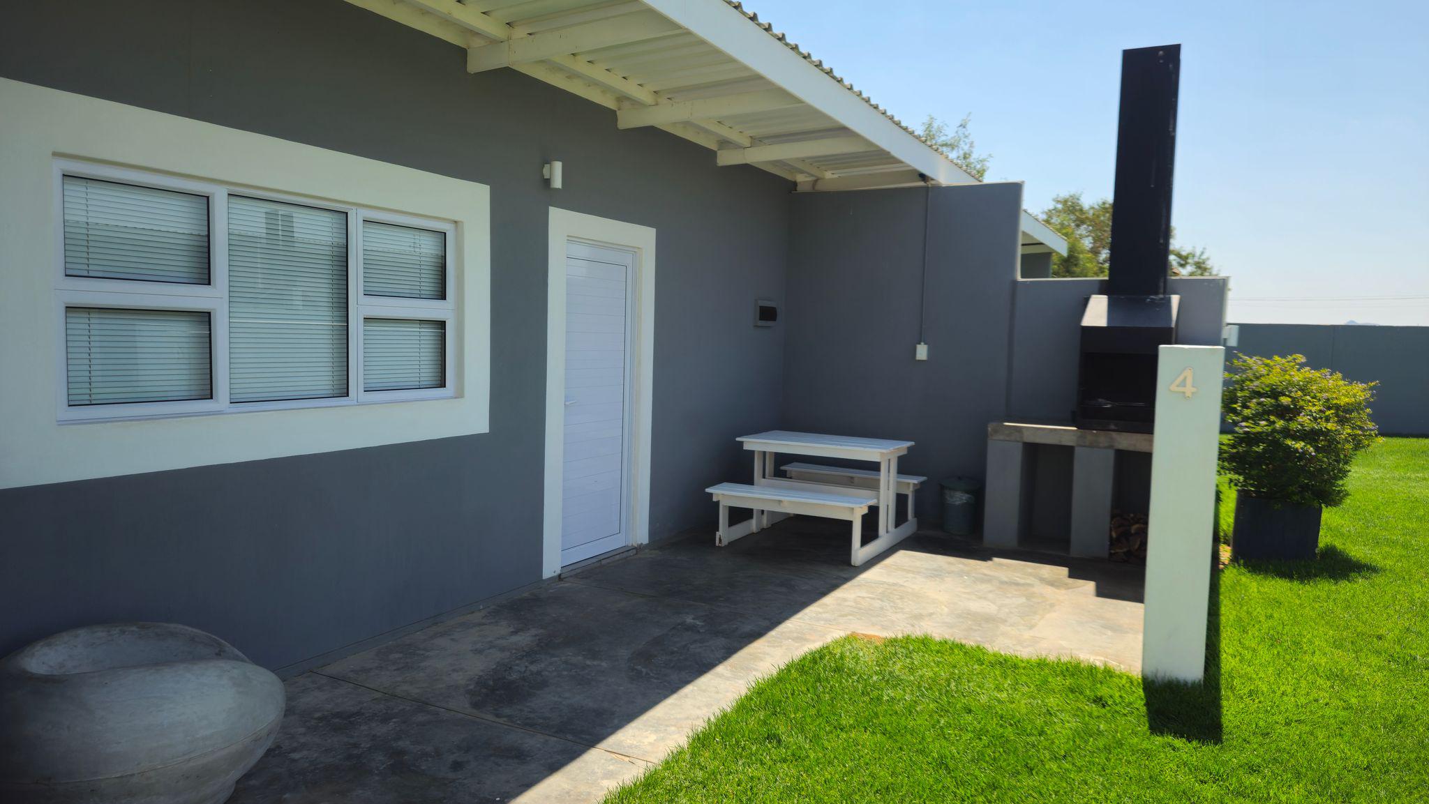 Noordoewer Self Catering Chalets