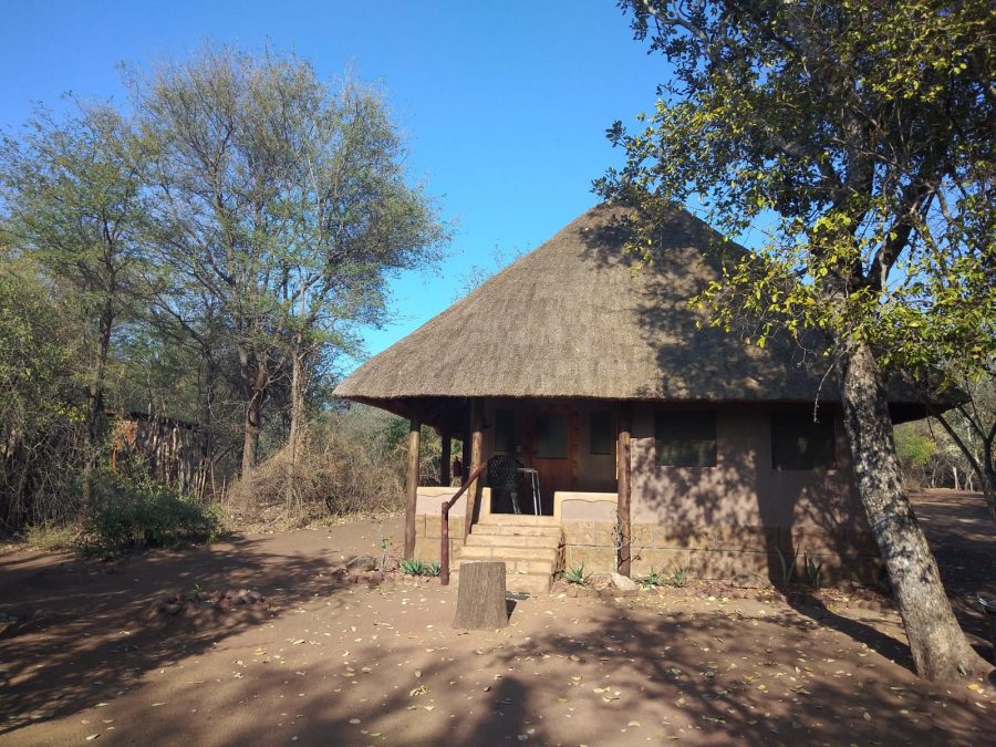 Nthakeni Bush & River Camp