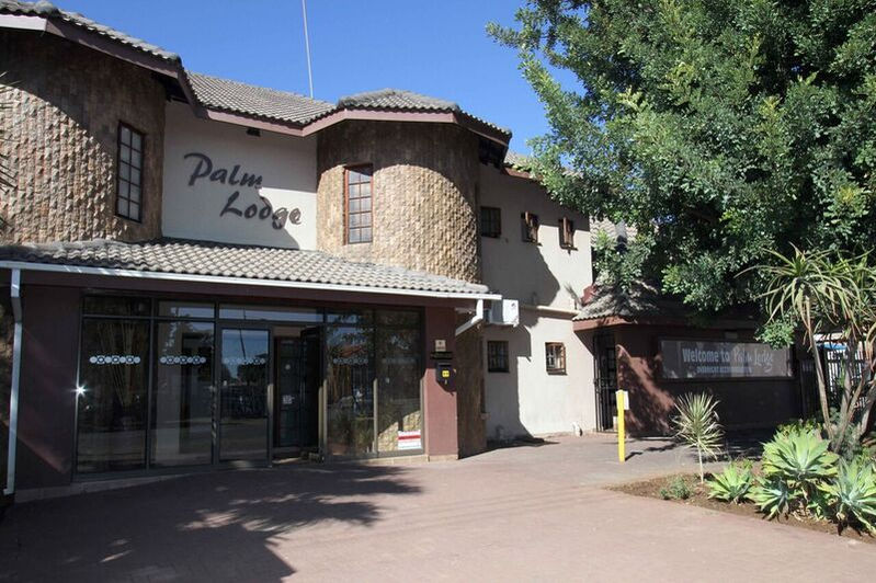 Rustenburg Palm Lodge