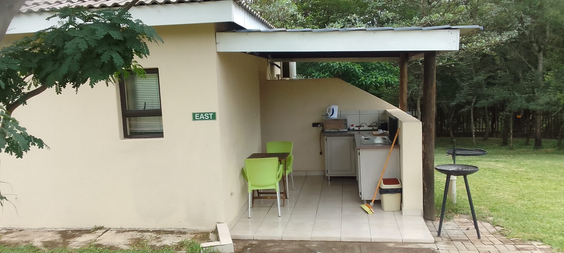 Sand River Cottages