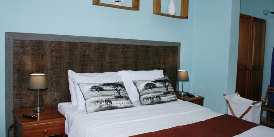Serowe Hotel