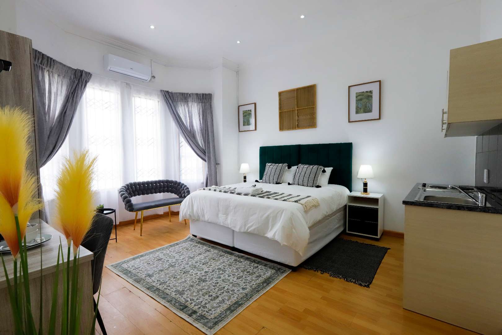 Riveria Guest Lodge & Spa
