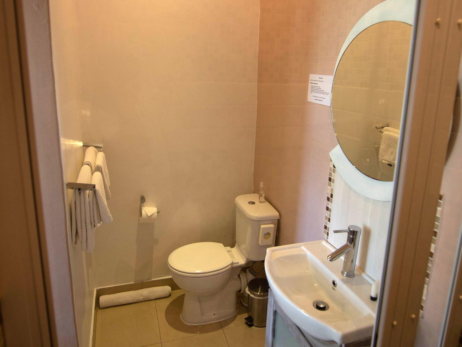 Room 9 — Bathroom