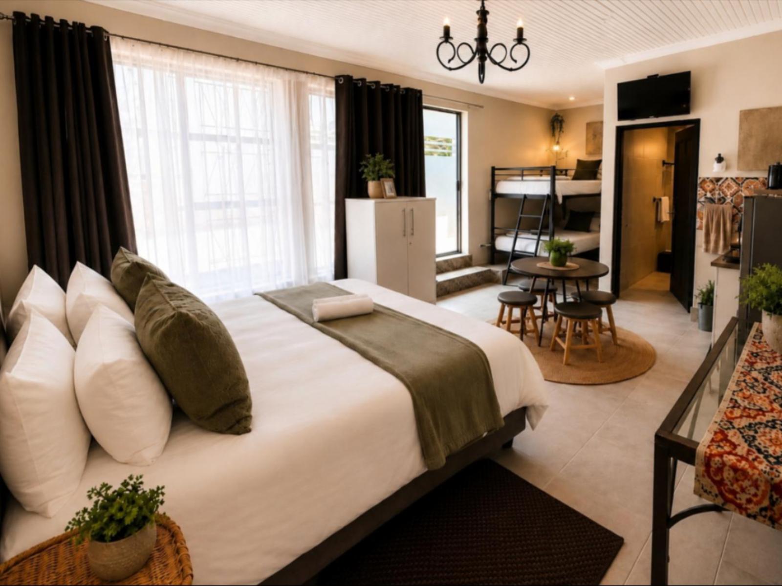 Room 1 — Photo of the whole room