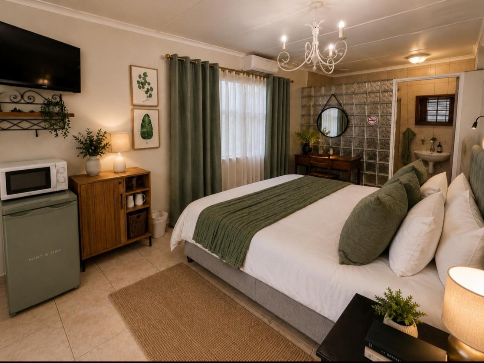 Room 2 — Photo of the whole room