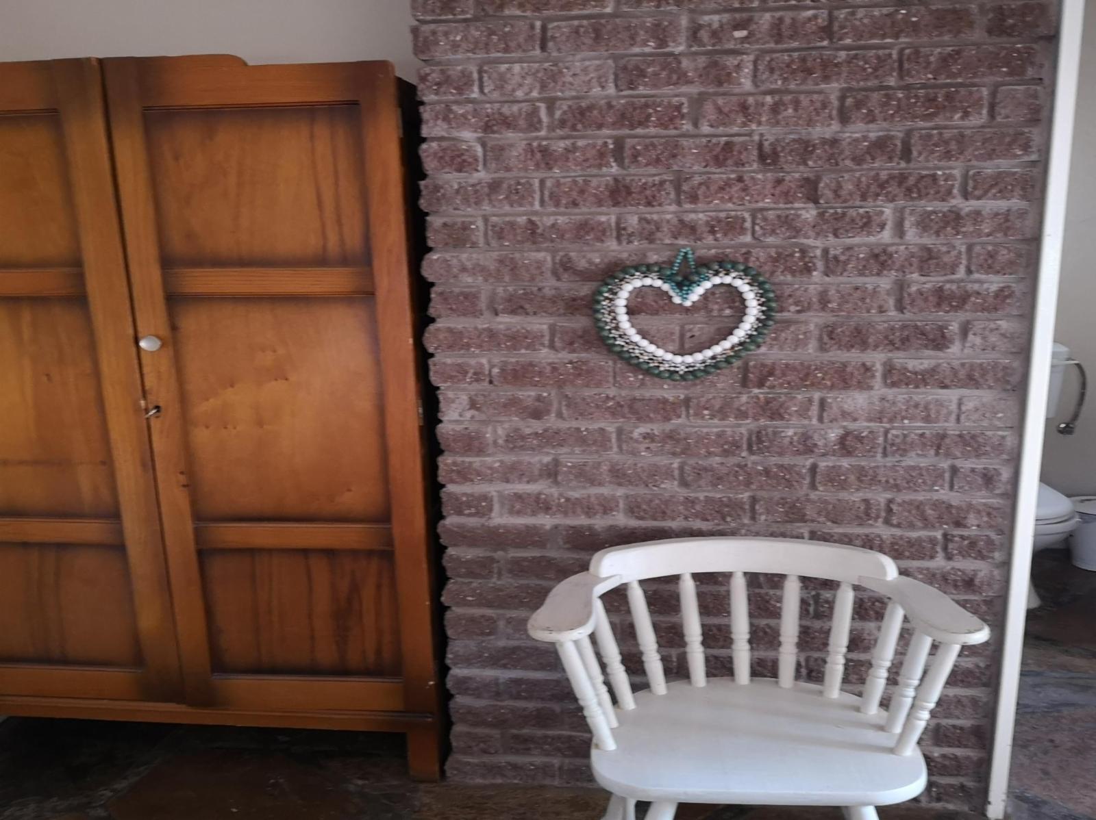 Room 2 — Kitchenette