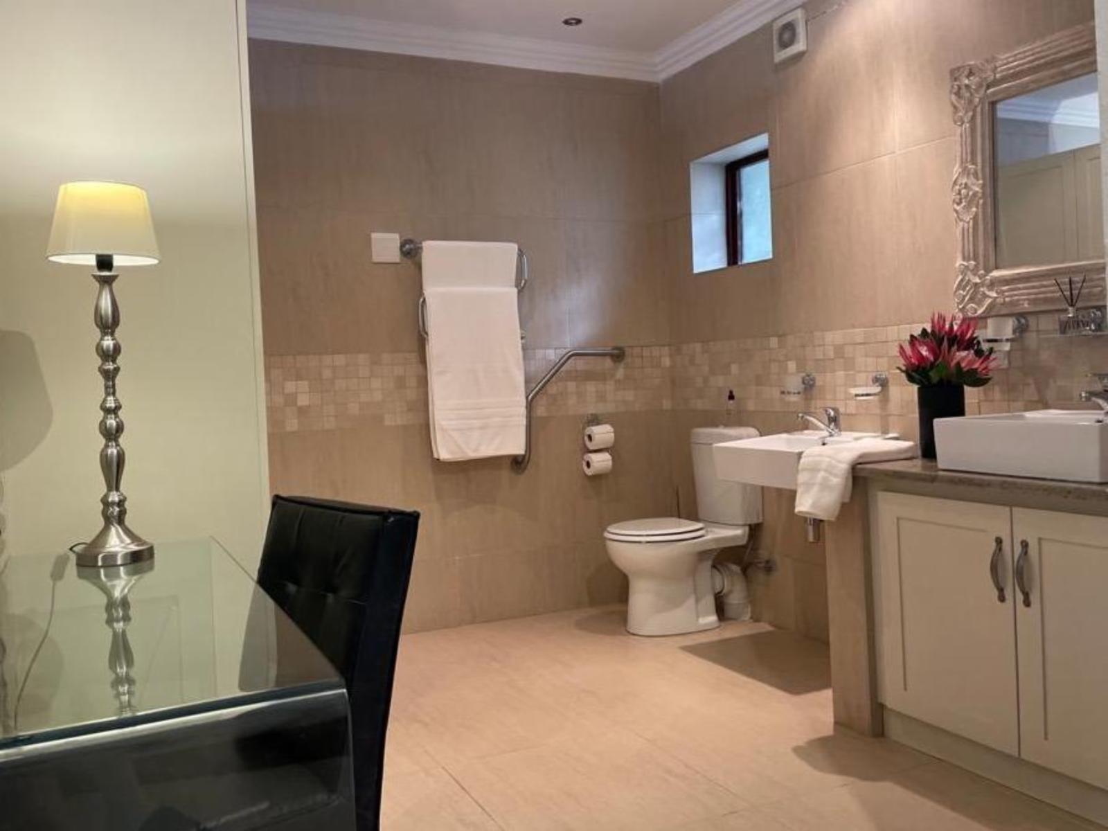 Room 19 — Bathroom