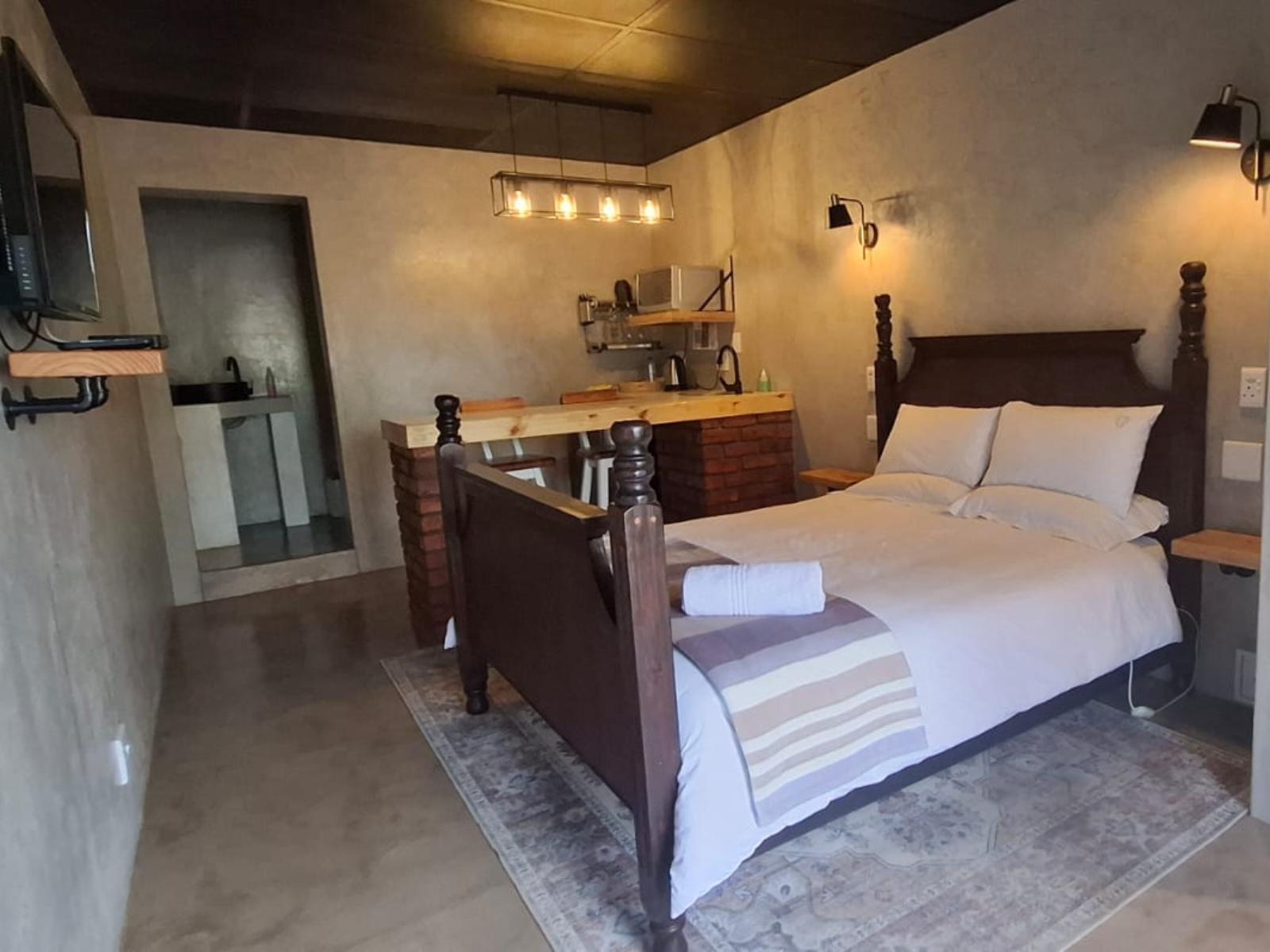 Room 1 — Photo of the whole room