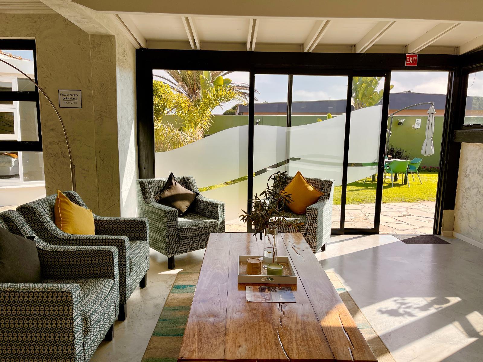 Lounge or bar