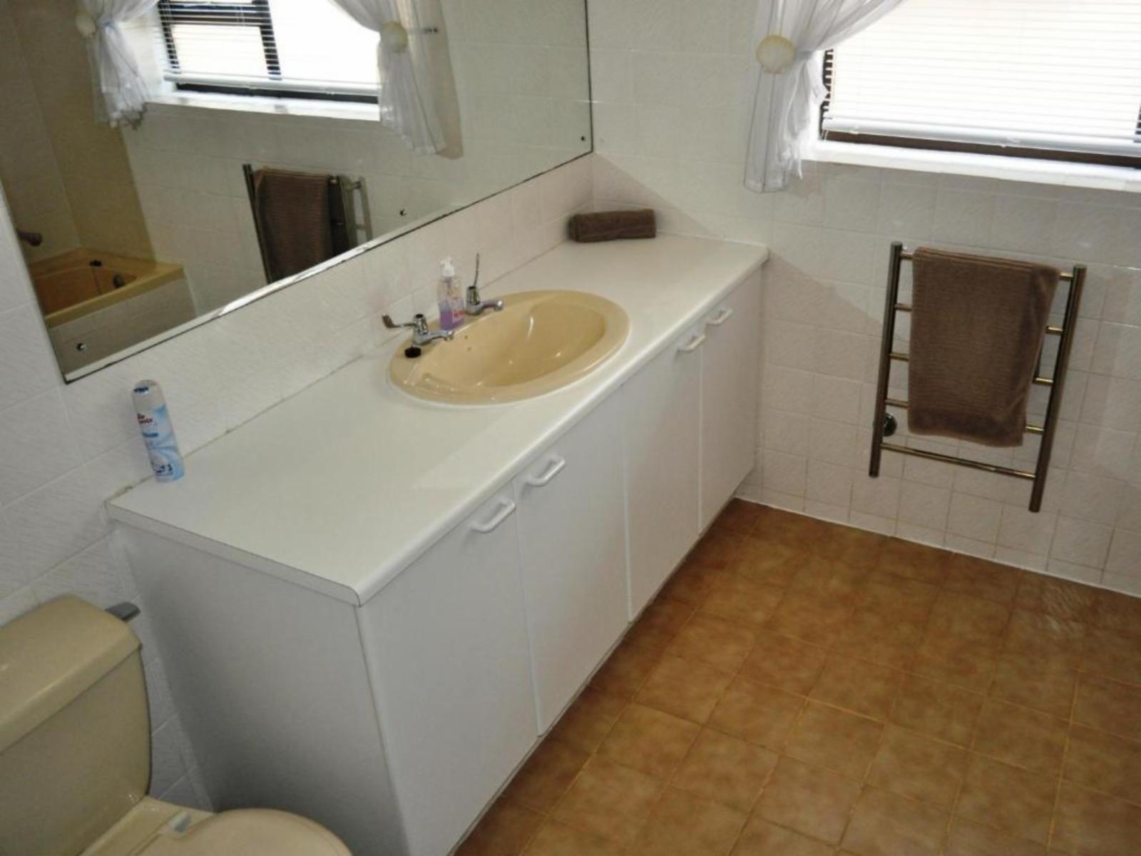 Room 12 — Bathroom