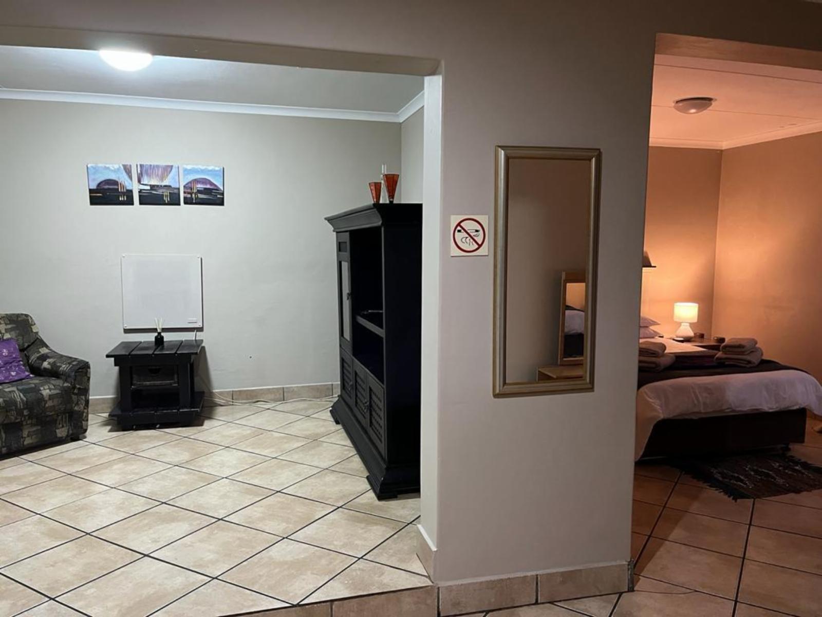 Room 2 — Photo of the whole room