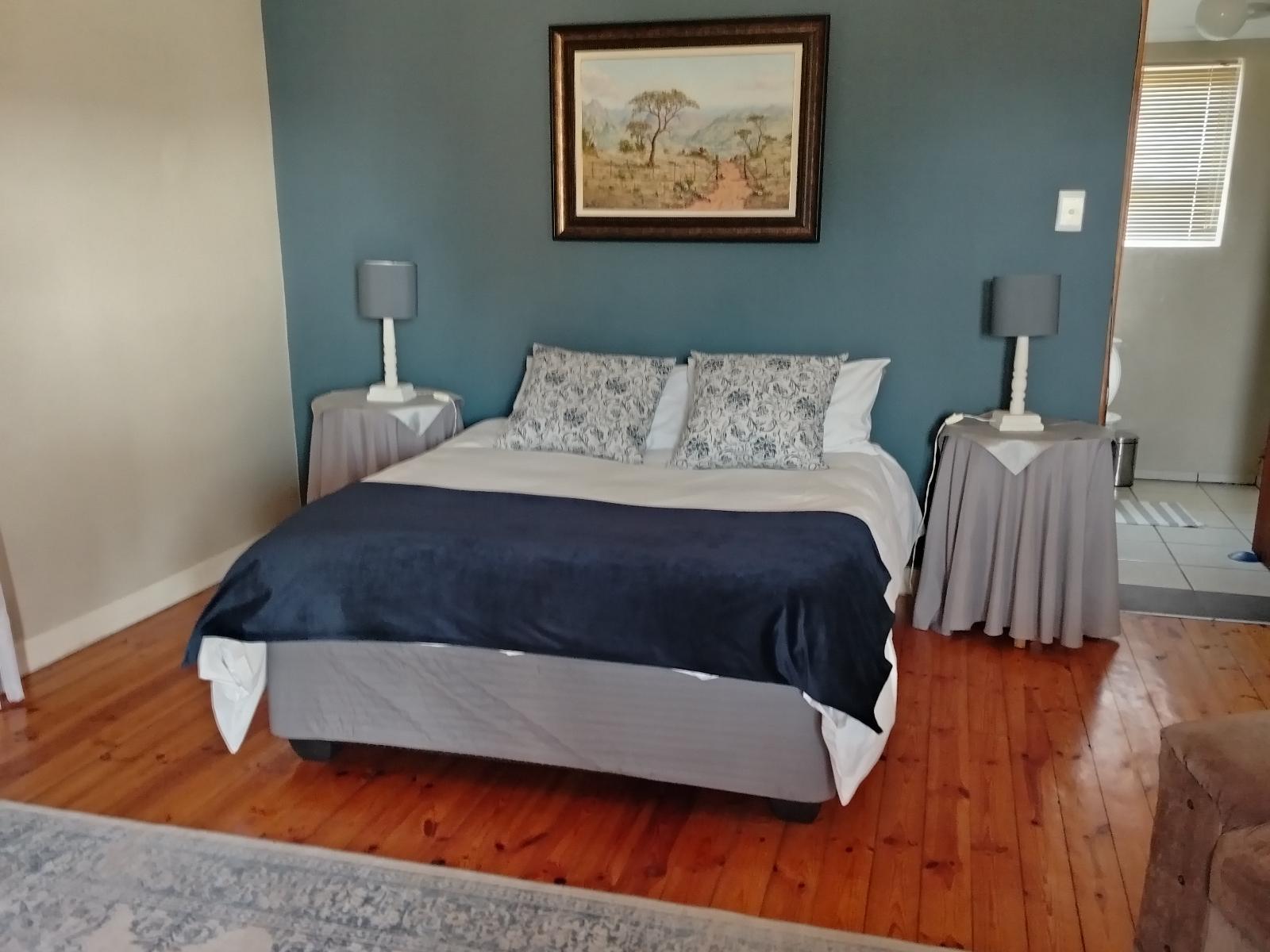 Room 1 — Photo of the whole room