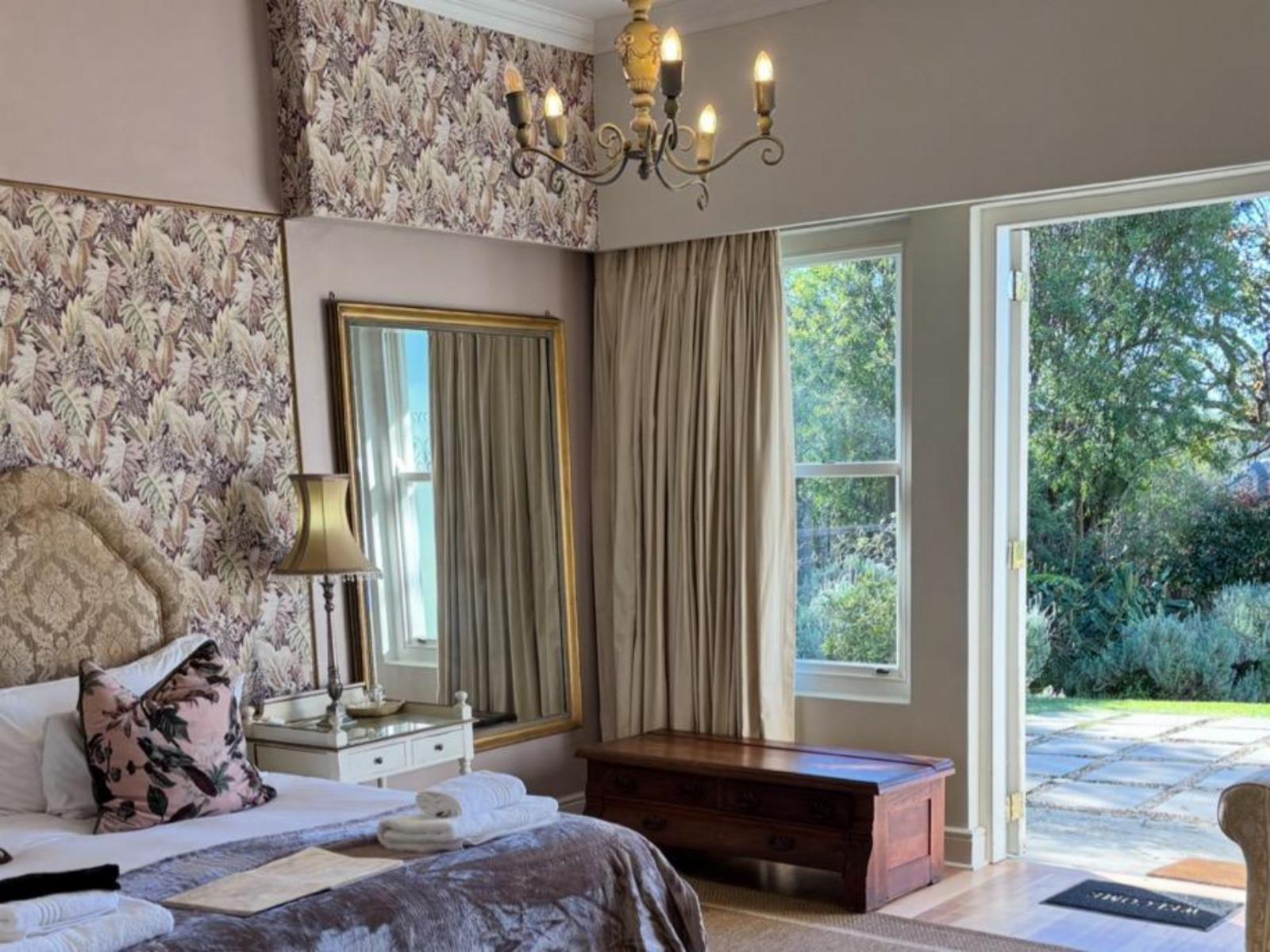 Room 4 — Bed