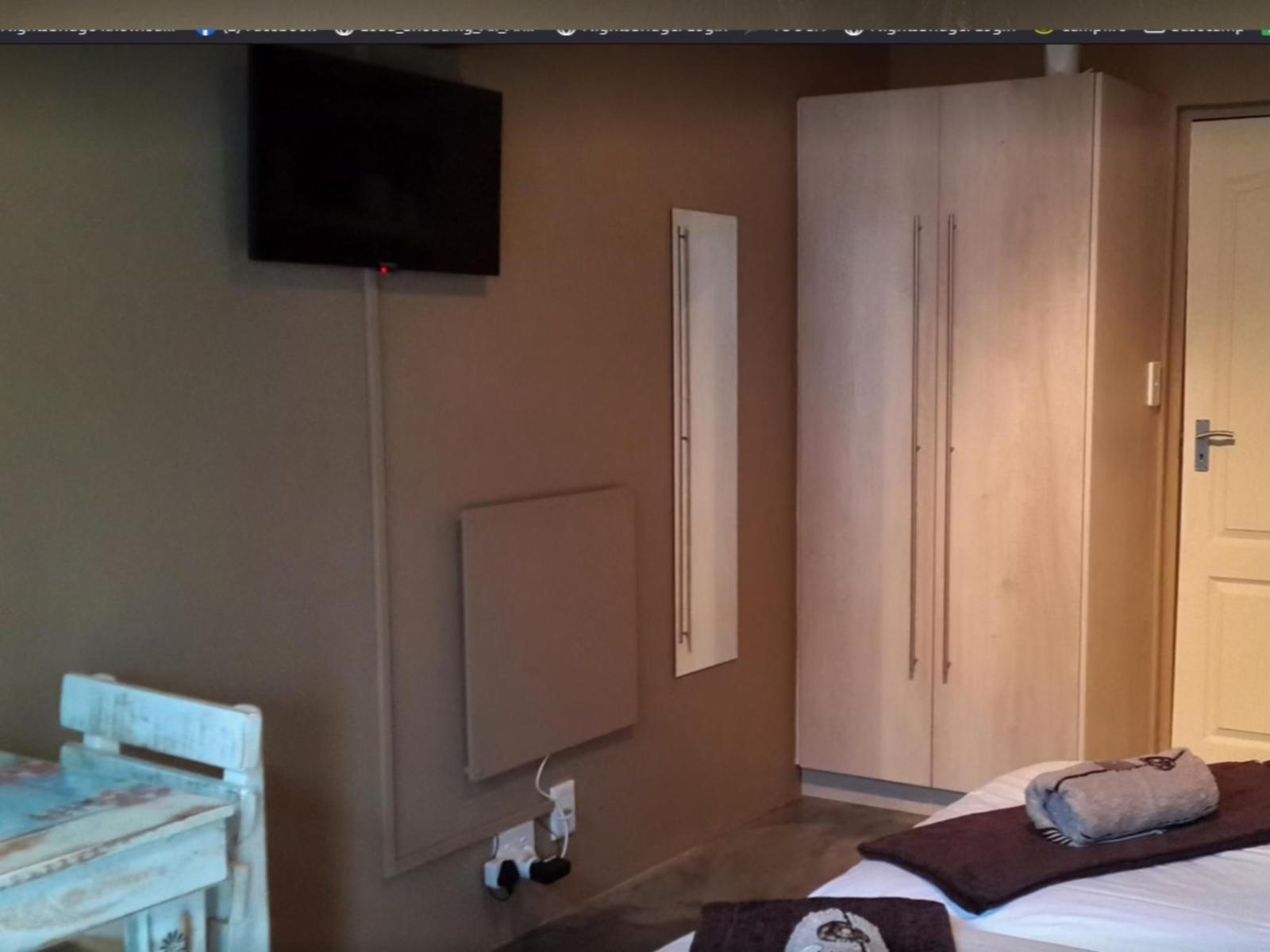 Room 1 — TV and multimedia