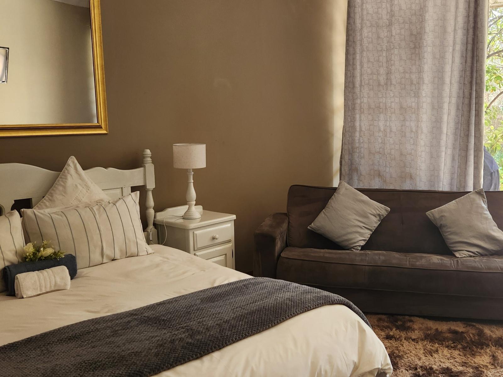 Room 16 — Photo of the whole room