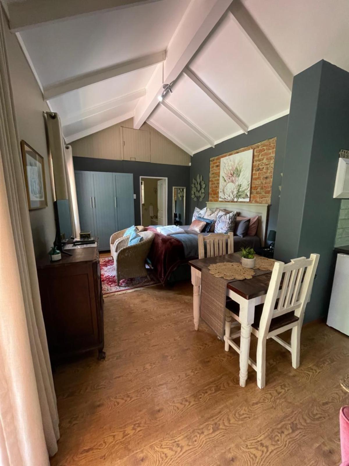 Room 1 — Seating area