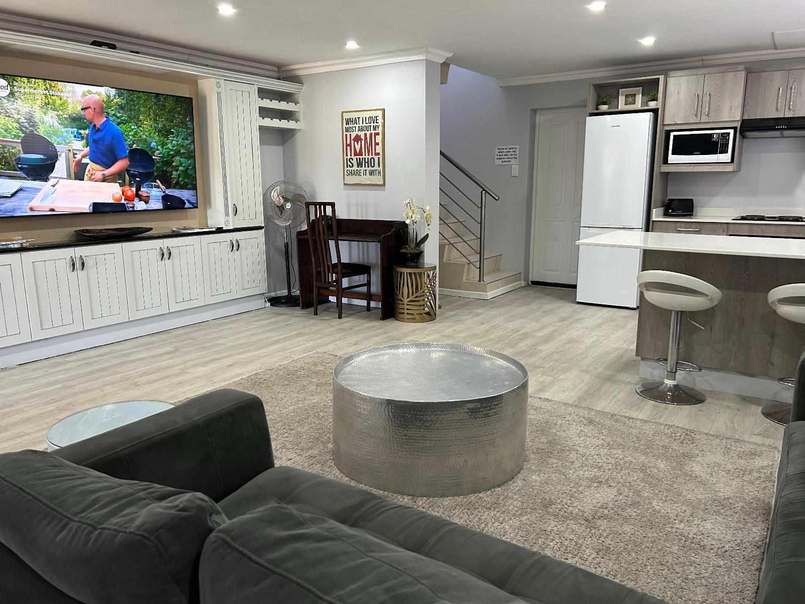 Room 2 — TV and multimedia