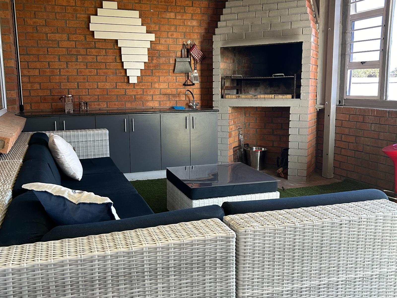 Room 2 — Balcony/Terrace