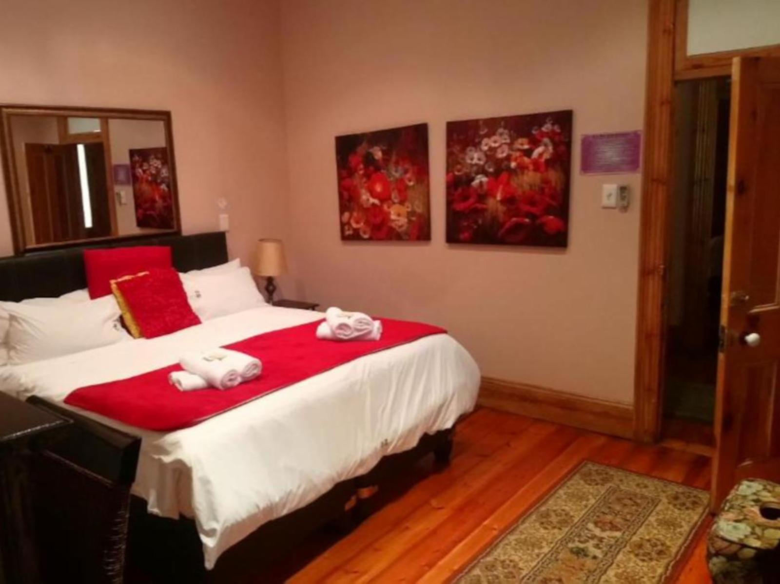 Room 1 — Photo of the whole room