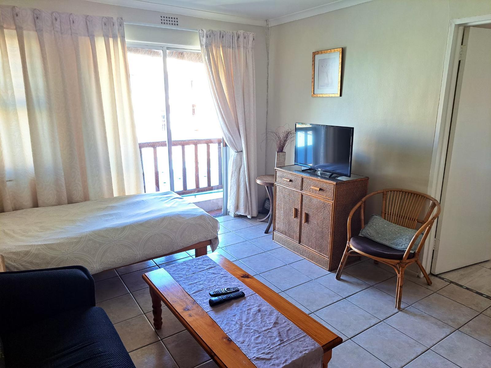 Room 1 — TV and multimedia