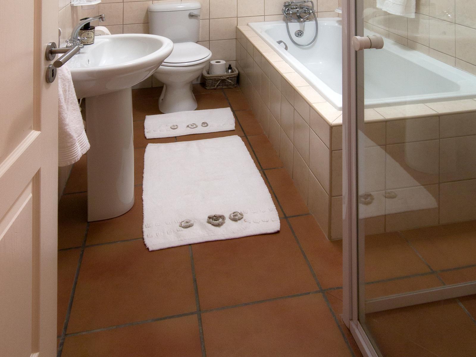 Room 3 — Bathroom