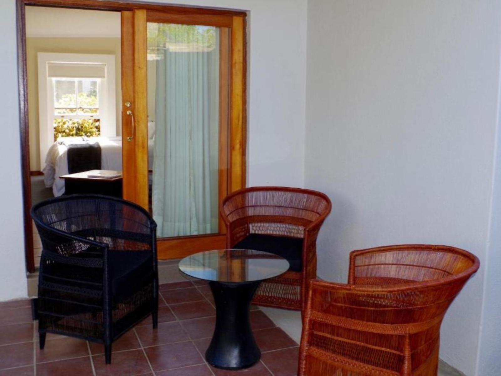 Room 1 — Seating area