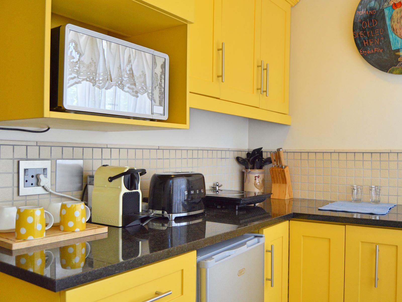 Room 3 — Kitchenette