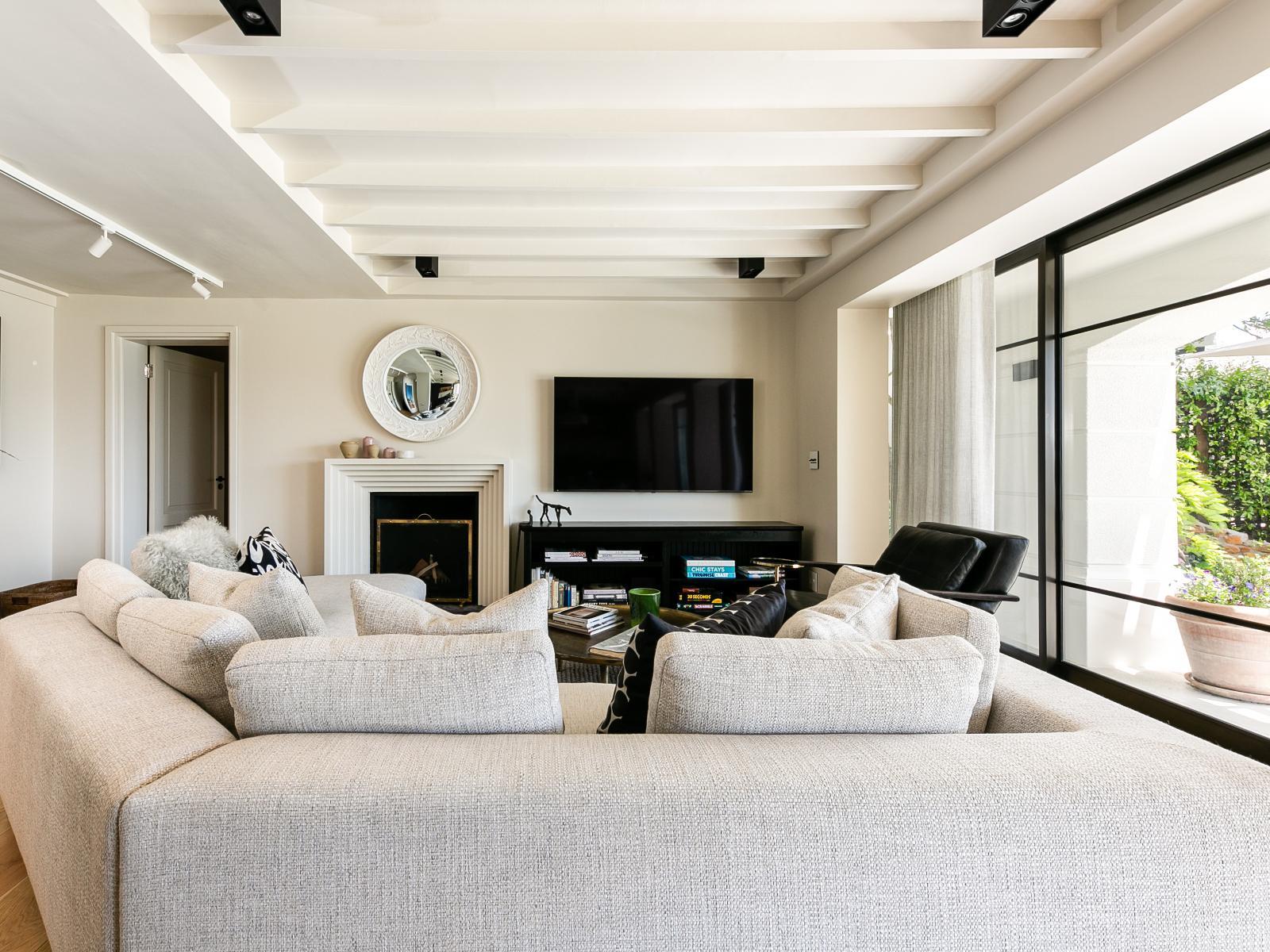 Room 3 — Seating area