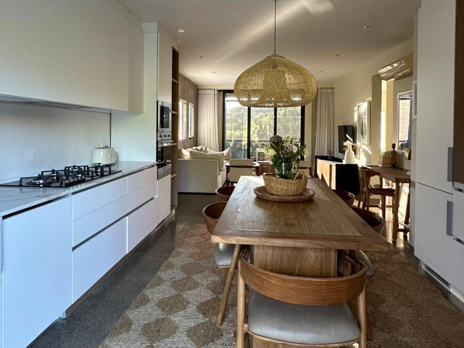 Room 1 — Kitchenette