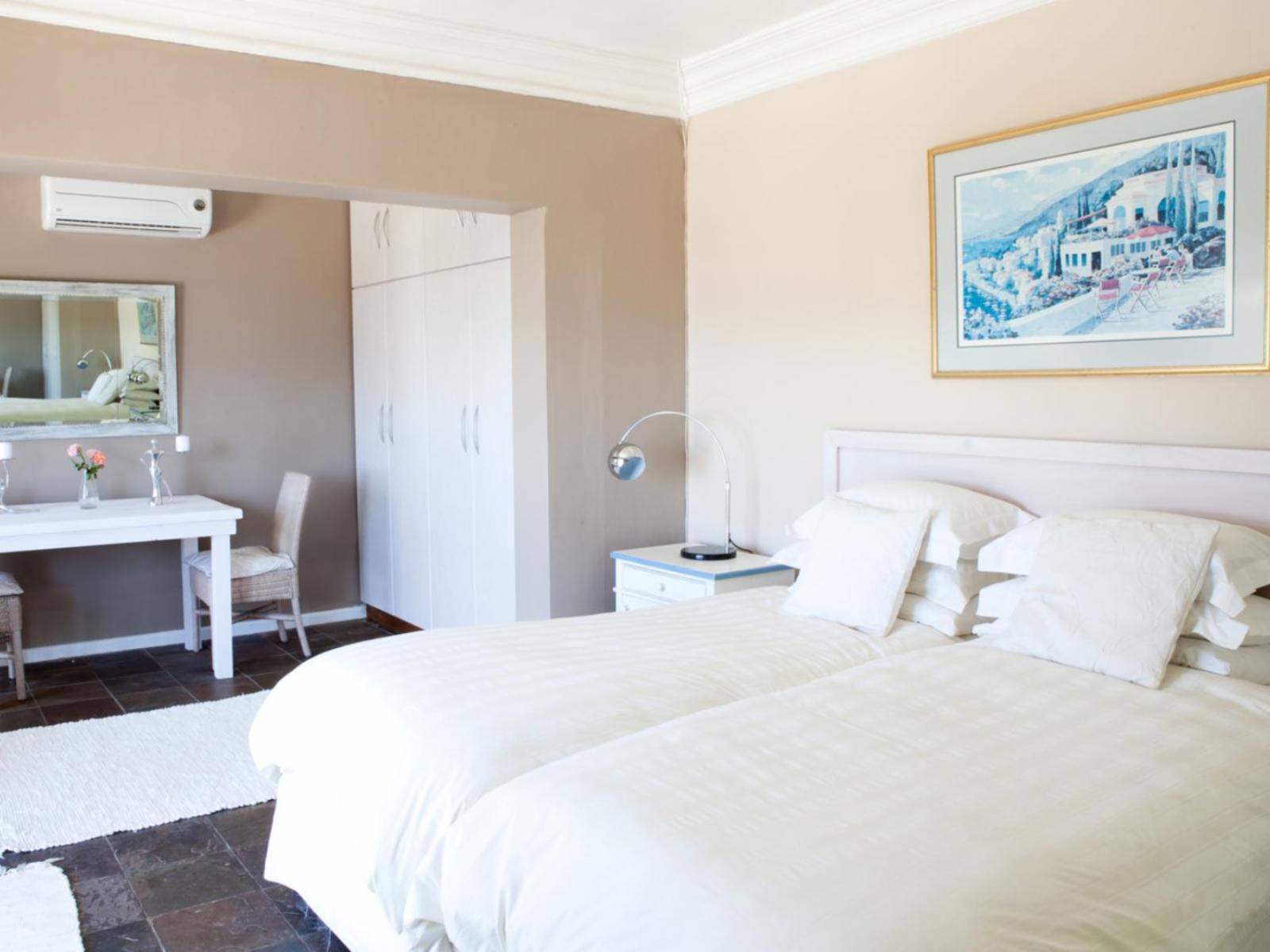 123 Ocean View Drive Studio Apartment
