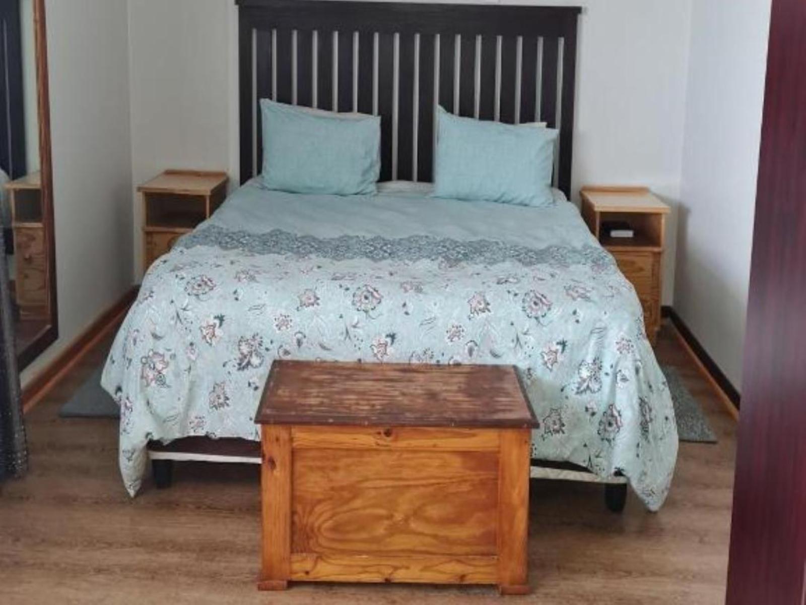 Room 4 — Bed