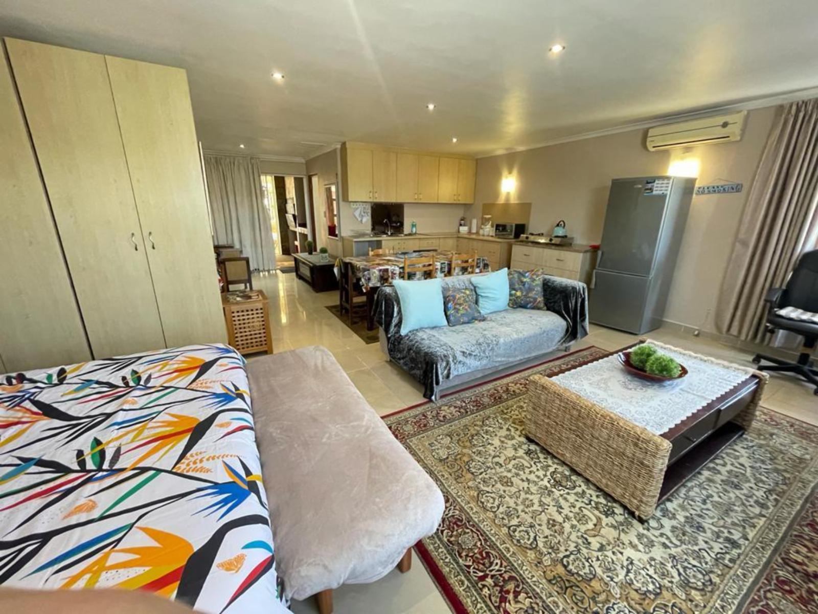Room 5 — Photo of the whole room