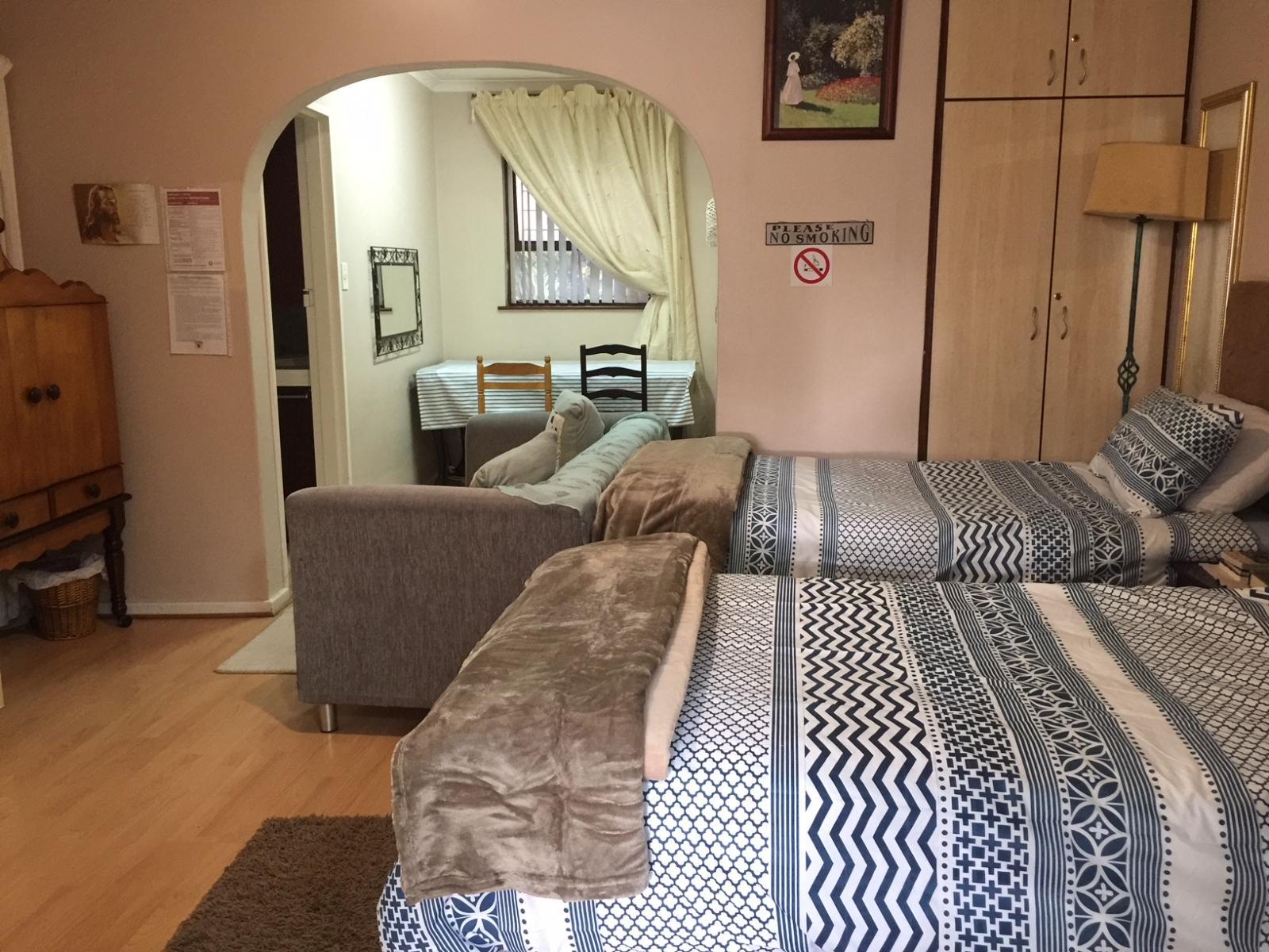 Room 6 — Photo of the whole room
