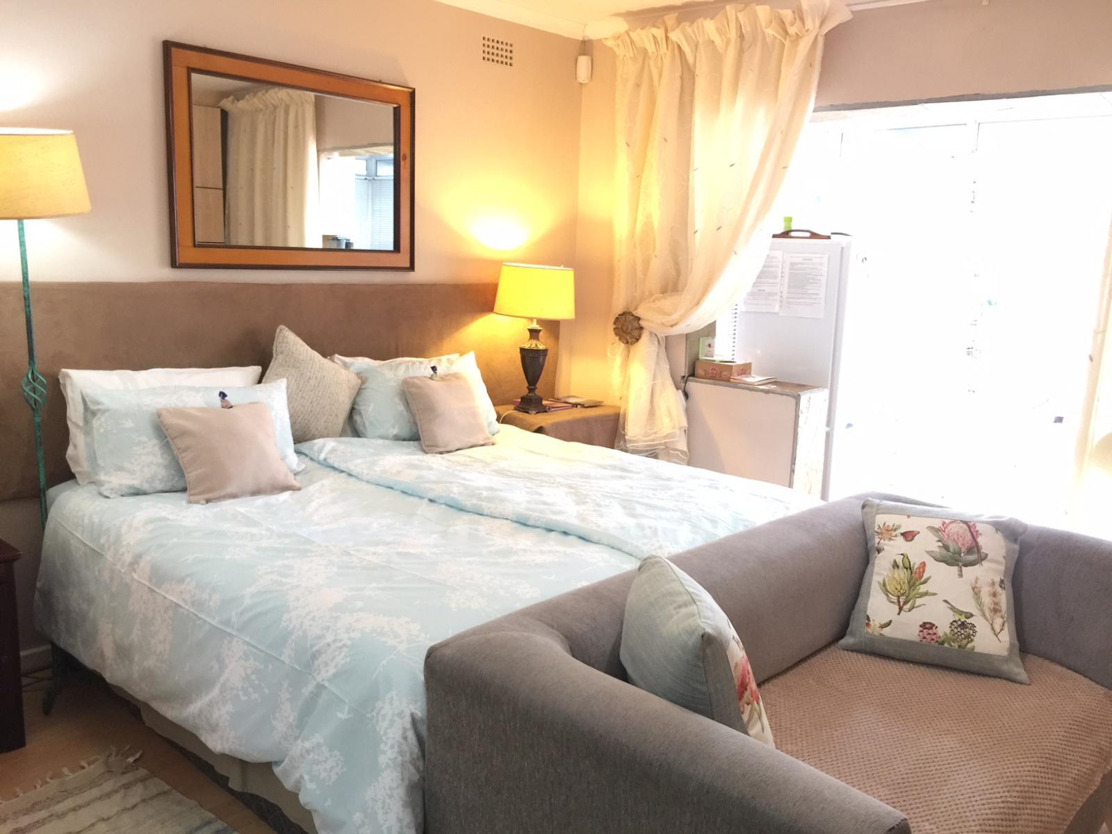 Room 6 — Bed