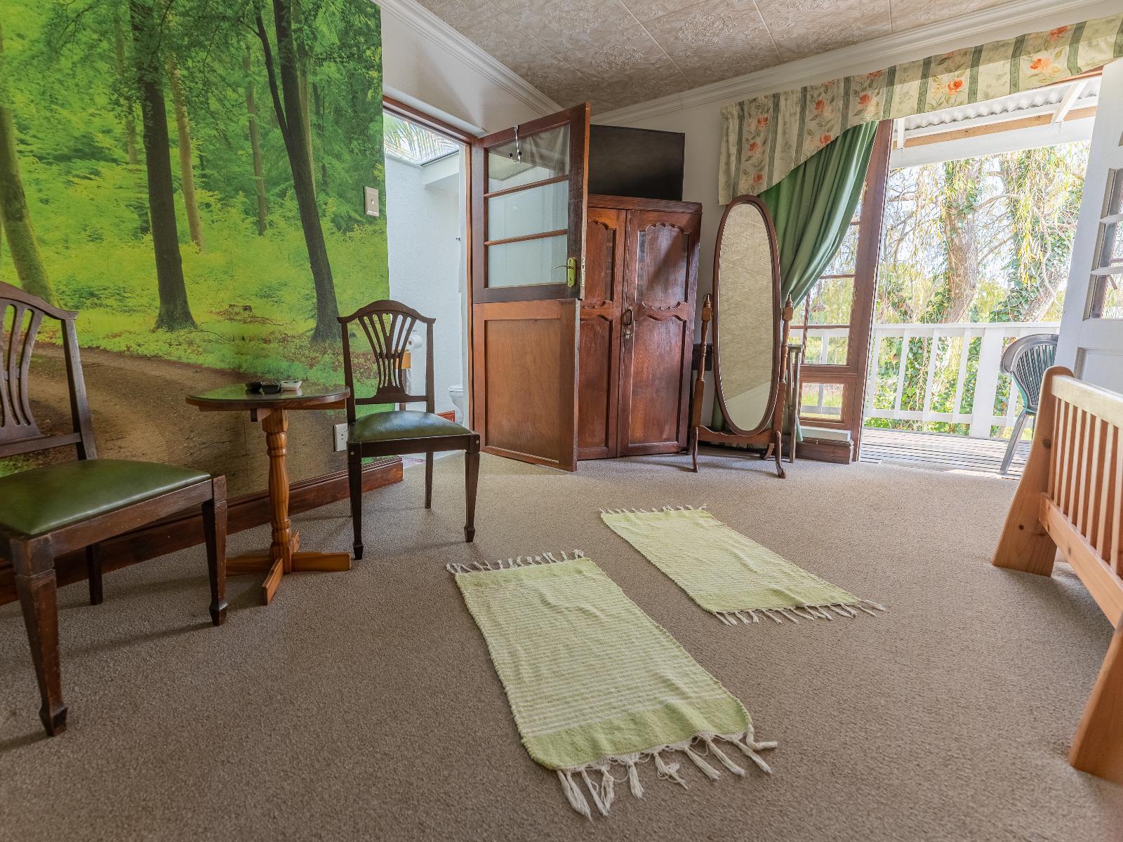 Room 2 — Seating area