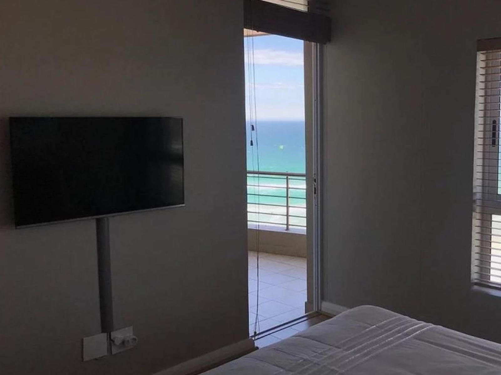 Room 1 — TV and multimedia